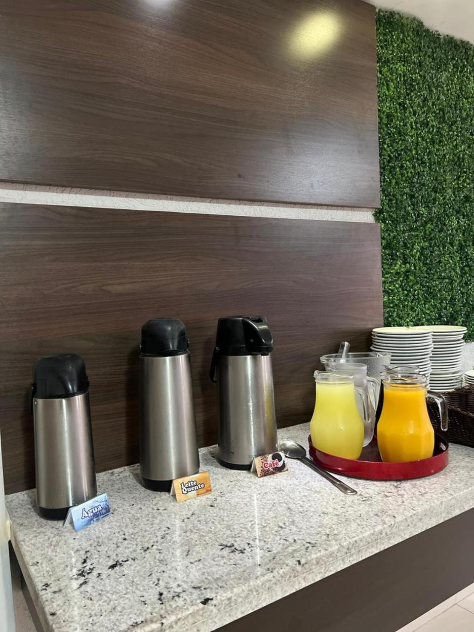 Big Hotel اراغواري المظهر الخارجي الصورة